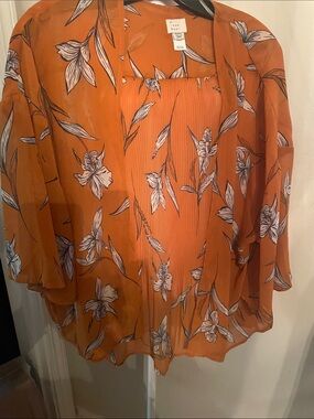 EVRI Burnt Orange Floral Draped Kimono Top